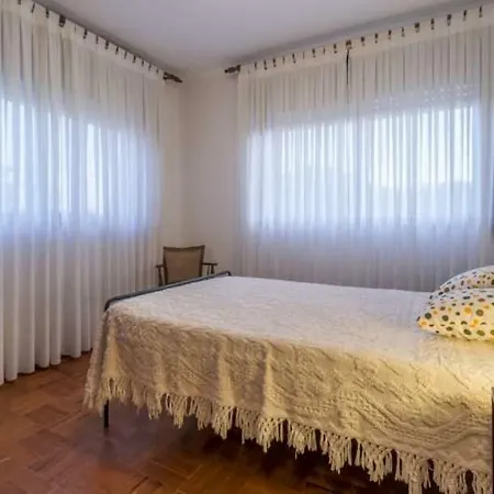 Casa Da Claraboia Esposende